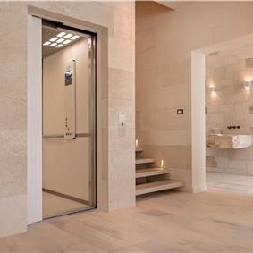 Luxury 6 Bedroom Brac Island Beach Front Villa With Heated Infinity Pool and lift near Sumartin sleeps 12